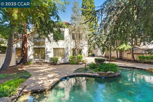3094 Deer Meadow, Danville CA: https://media.crmls.org/mediaz/f2d15e91-6105-434f-ad99-ffbeaa965309.jpg