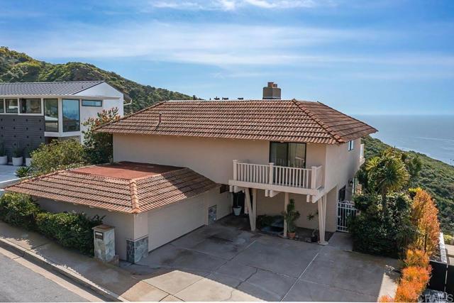 Detail Gallery Image 25 of 61 For 635 Nyes Pl, Laguna Beach,  CA 92651 - 4 Beds | 2/1 Baths