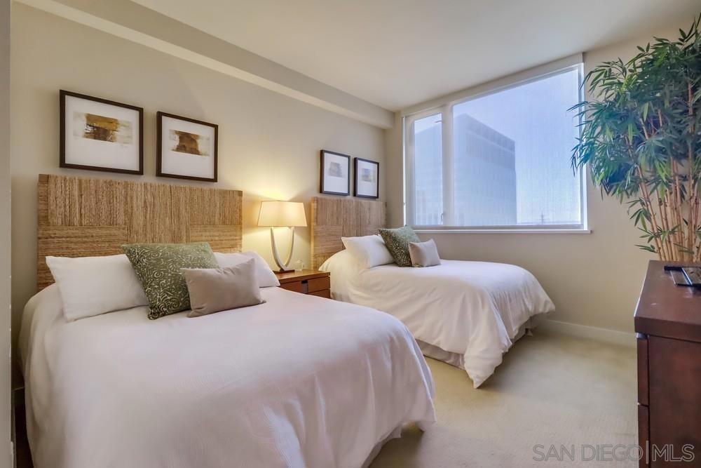 MLS #250032031SD image #27