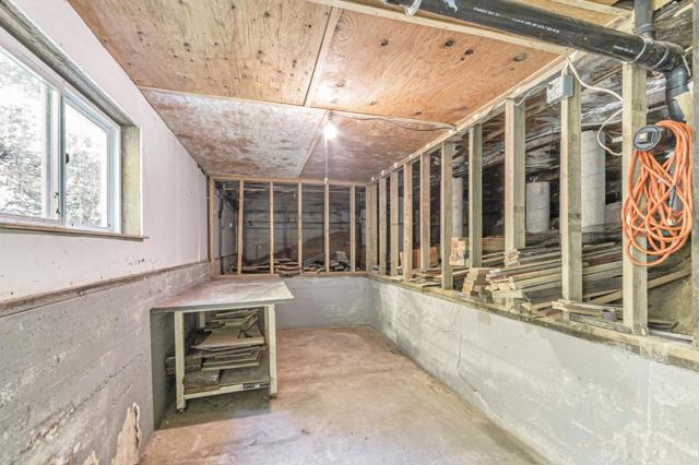 4865 Highway 9, Felton CA: https://media.crmls.org/mediaz/f2d3afeb-937b-4e68-967f-2d4889225386.jpg
