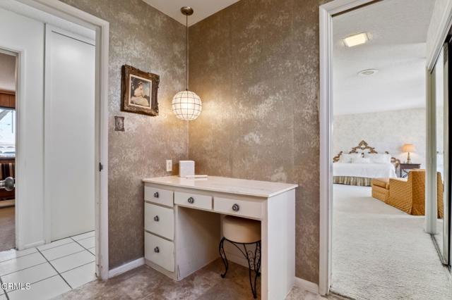 262 Crestwood Avenue, Ventura CA: https://media.crmls.org/mediaz/f2d3cb15-c11e-4c94-9caa-f839db9e44b9.jpg
