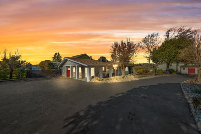 2180 Patton Ave, Napa CA: https://media.crmls.org/mediaz/f2d40bd7-e3d6-4b85-b73b-a08ce31042fb.jpg