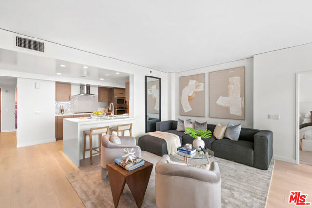 13650 Marina Pointe Drive, Marina del Rey CA: https://media.crmls.org/mediaz/f2d44945-b0bf-402e-8941-5fecd00ef02c.jpg