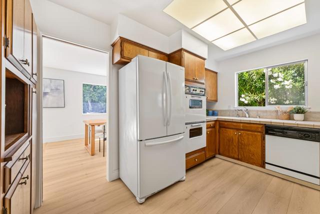 12099 Natoma Court, Saratoga CA: https://media.crmls.org/mediaz/f2d45be7-a4d3-4a02-9681-0bf90bd64f6d.jpg