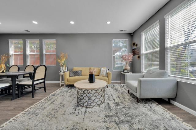 3023 Canoas Villa, San Jose CA: https://media.crmls.org/mediaz/f2d493d6-fec8-4e4a-bcbd-911b0ddc673b.jpg
