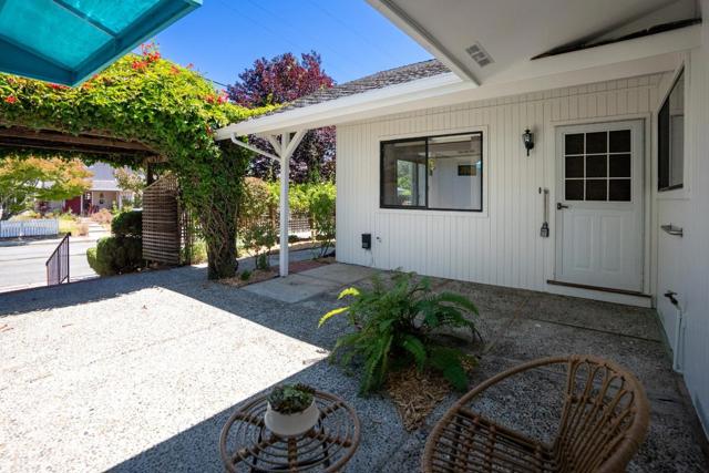 631 Park Way, Santa Cruz CA: https://media.crmls.org/mediaz/f2d4a32b-18ab-43d4-807d-f369e68dc9db.jpg