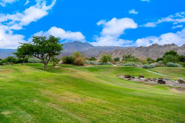 56765 Merion, La Quinta CA: https://media.crmls.org/mediaz/f2d4cce5-64ca-42cc-9b31-303d89b86474.jpg