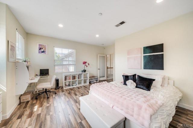 2312 Orchard View Ln., Escondido CA: https://media.crmls.org/mediaz/f2d4eb47-9839-4d9a-984d-43308ae0bbfa.jpg