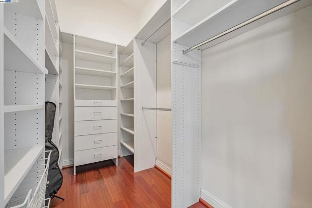 41794 Vargas Rd, Fremont CA: https://media.crmls.org/mediaz/f2d5b99f-0992-4795-bc15-b1a1cc2df33c.jpg