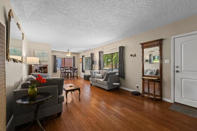 312 Oakshire Avenue, Modesto CA: https://media.crmls.org/mediaz/f2d6daee-8d65-4219-8b4e-1f390252b08a.jpg