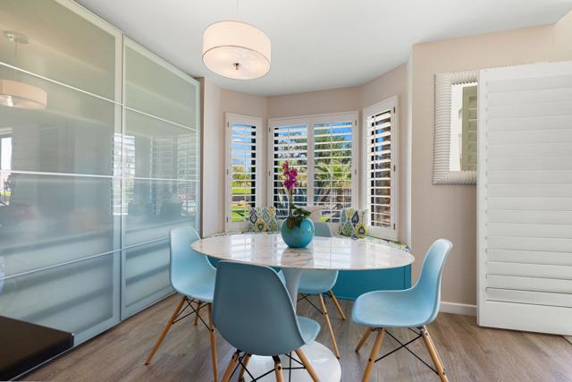 12 Galicia Court, Palm Desert CA: https://media.crmls.org/mediaz/f2d992aa-37c9-45d7-a2e9-8302e1460e25.jpg