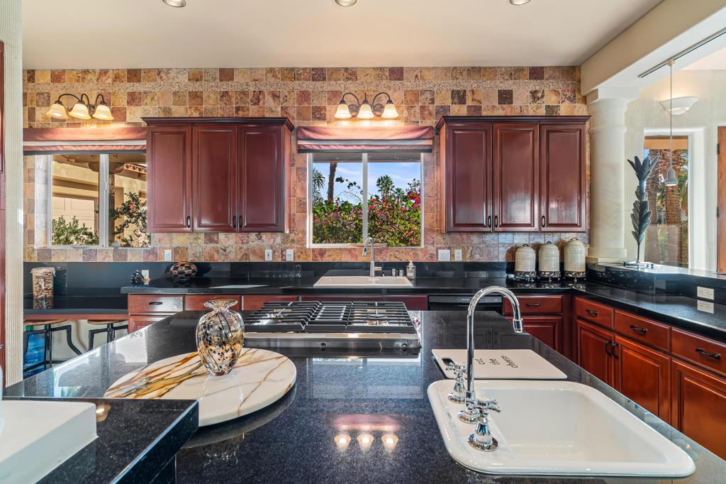 MLS #219138213DA image #18