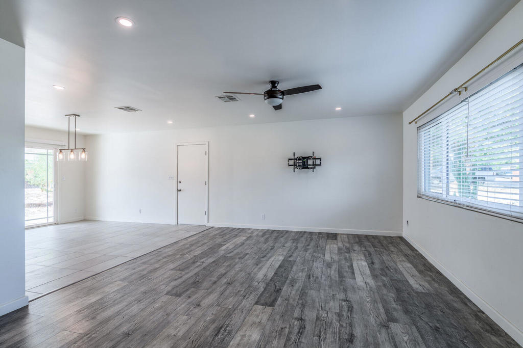 MLS #219138812DA image #7