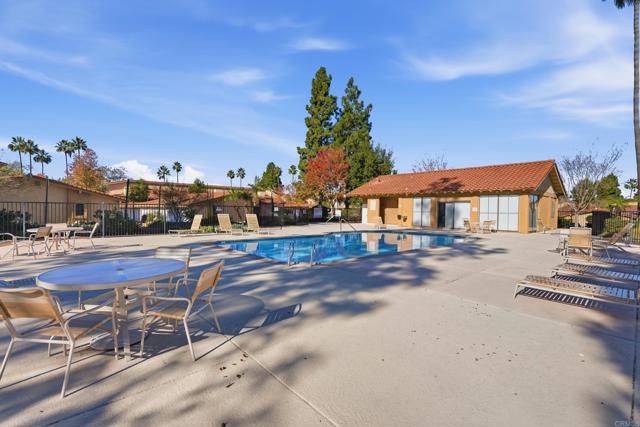 Detail Gallery Image 45 of 55 For 12250 Corte Sabio #2210,  San Diego,  CA 92128 - 2 Beds | 2 Baths