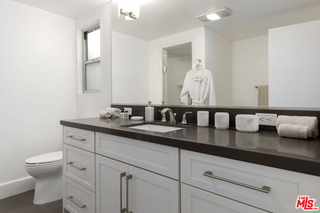 8917 W Cynthia Street, West Hollywood CA: https://media.crmls.org/mediaz/f2dc721a-fb06-47af-9f5b-88701c549ffd.jpg