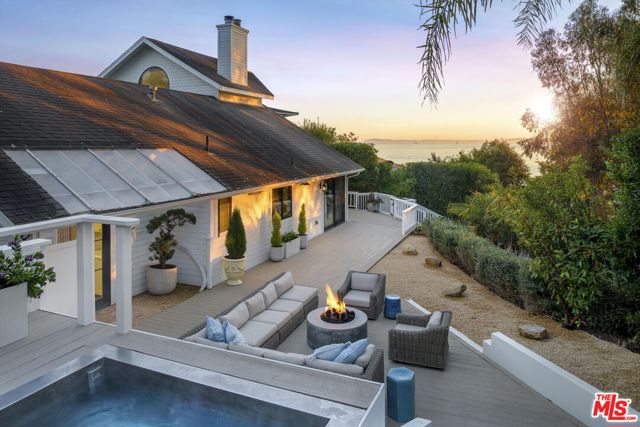 2311 Finney Street, Summerland CA: https://media.crmls.org/mediaz/f2dcc86b-038c-4fbd-a40d-2c764196b678.jpg