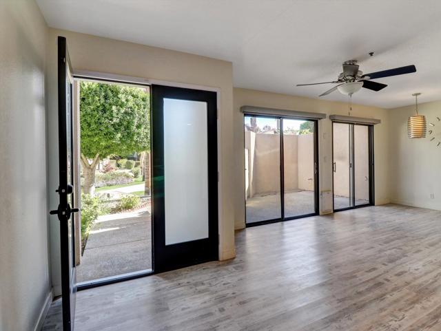 426 Village W Square, Palm Springs CA: https://media.crmls.org/mediaz/f2dd9c2c-c967-4b38-bfde-3fbcfee90238.jpg