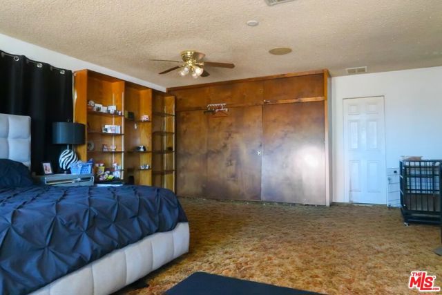 16065 Porter Avenue, Riverside CA: https://media.crmls.org/mediaz/f2e0217d-ae55-430f-a6f9-2688ffbabd5f.jpg