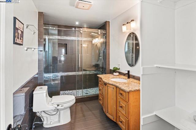 28399 CUBBERLEY CT, Hayward CA: https://media.crmls.org/mediaz/f2e08914-8f95-4a96-a4e1-d42e622fd871.jpg