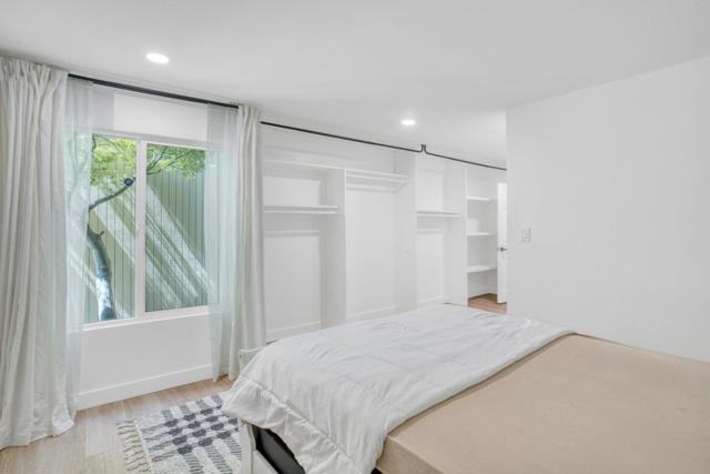 505 Cypress Point Drive, Mountain View CA: https://media.crmls.org/mediaz/f2e22135-7586-4af2-8a3b-696662d36844.jpg