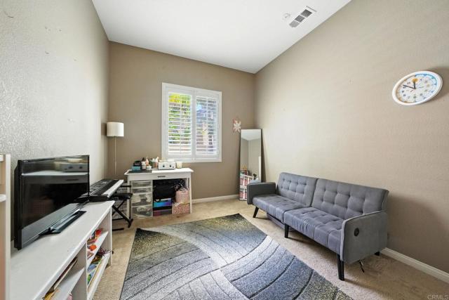 Detail Gallery Image 14 of 48 For 1528 Carpinteria St, Chula Vista,  CA 91913 - 5 Beds | 4 Baths