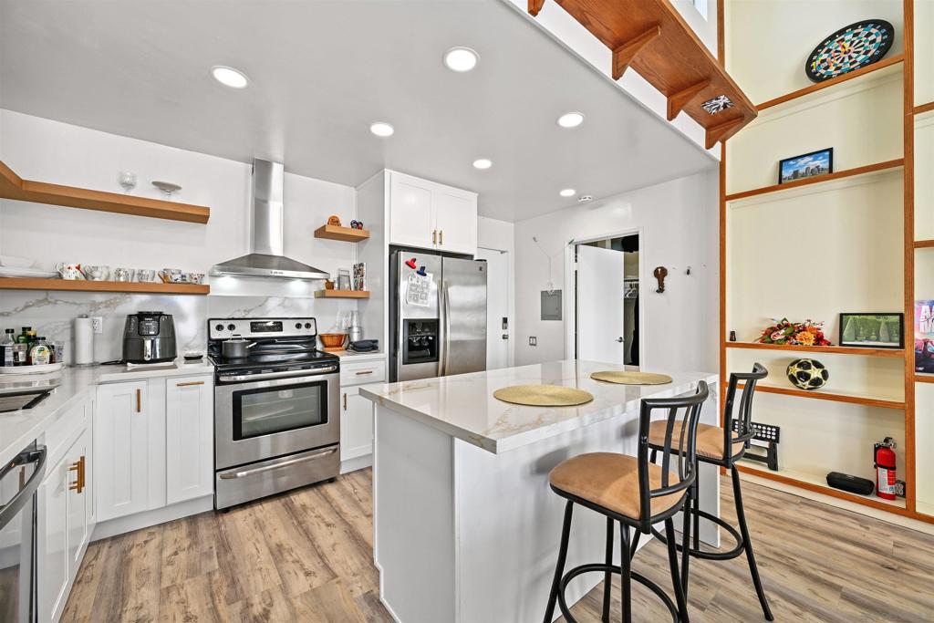 1855 Diamond St - photo 6