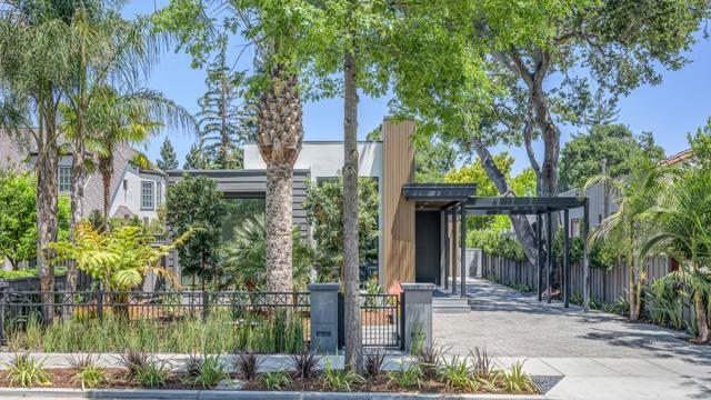 1027 Waverley Street, Palo Alto CA: https://media.crmls.org/mediaz/f2e3fe67-b573-4aa3-a01b-10d28a7e58c3.jpg