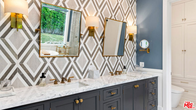 6815 Dume Drive, Malibu CA: https://media.crmls.org/mediaz/f2e53805-8f0f-479b-b1ea-fd51881c4b85.jpg