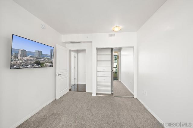 555 Front Street, San Diego CA: https://media.crmls.org/mediaz/f2e5725a-0857-4fc3-b4b1-8471477f8edc.jpg