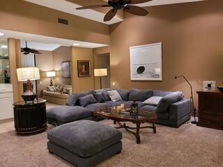 72385 Beverly Way, Rancho Mirage CA: https://media.crmls.org/mediaz/f2e628d0-91a7-4d42-9762-fdaa13b39b77.jpg