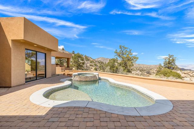 Image 37 of 75 For 61474 Hanging Rock Lane