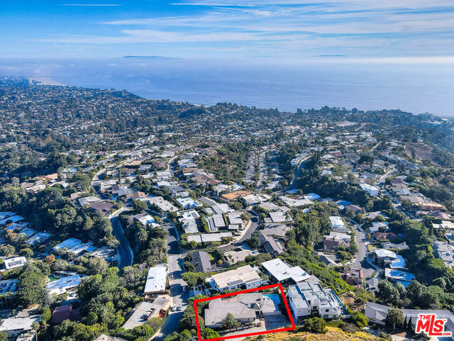 Drew Fenton | 1127 Lachman Lane Pacific Palisades CA | MLS: 6876305