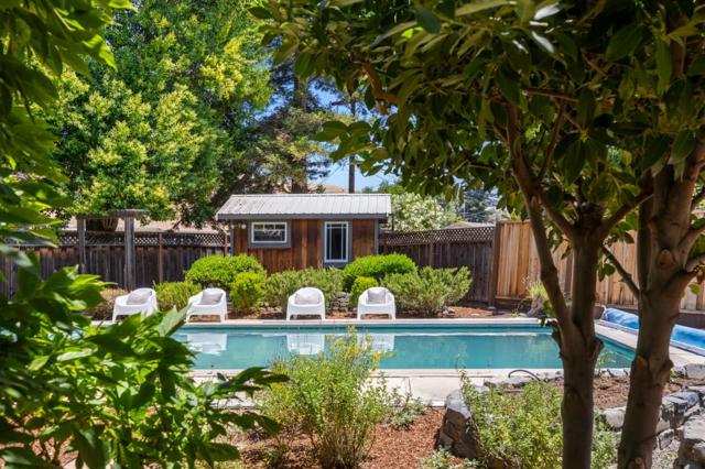 934 Hickory Way, Fremont CA: https://media.crmls.org/mediaz/f2e858a3-7ffd-4690-8eb6-26276ec27bed.jpg