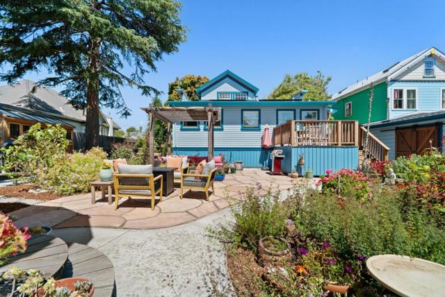 505 Cayuga Street, Santa Cruz CA: https://media.crmls.org/mediaz/f2e99a21-6604-4d55-8e63-d39c848325b0.jpg