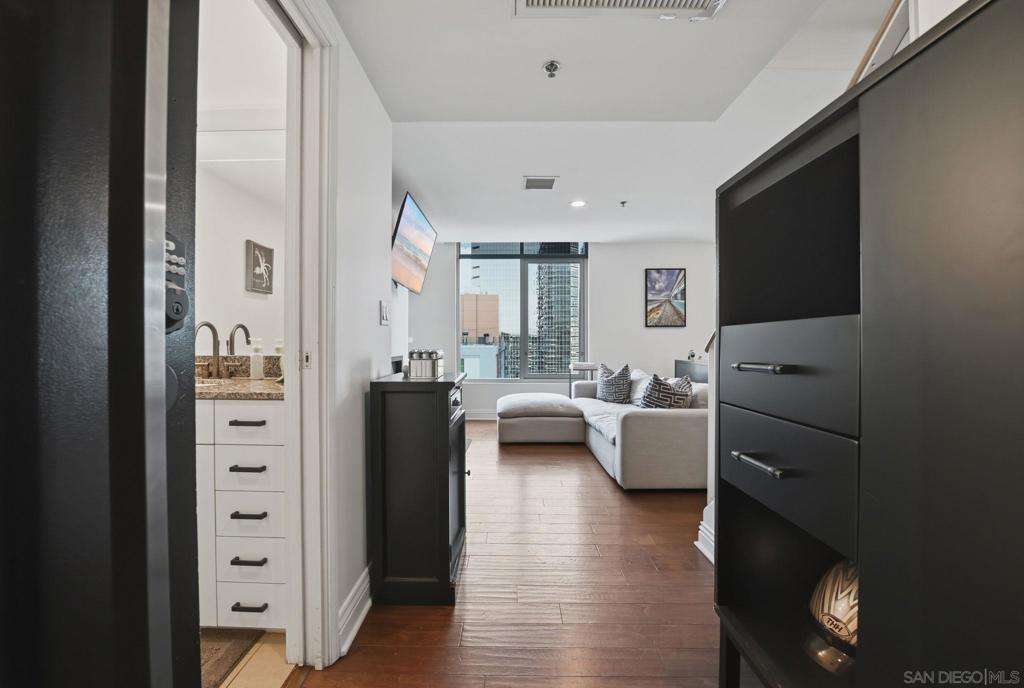 425 Beech - photo 7
