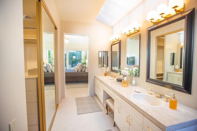 75273 Spyglass Drive, Indian Wells CA: https://media.crmls.org/mediaz/f2eaf2e4-e47c-4f80-8aff-9fef23a05bda.jpg