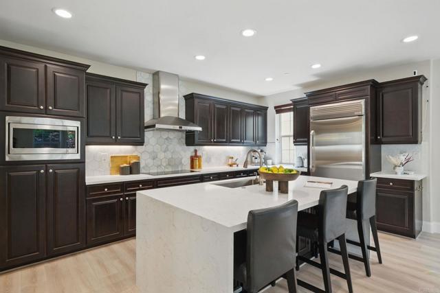 13560 Tierra Vista Circle, San Diego CA: https://media.crmls.org/mediaz/f2ecfc38-fa18-46ee-8ebd-e76f337c2d36.jpg