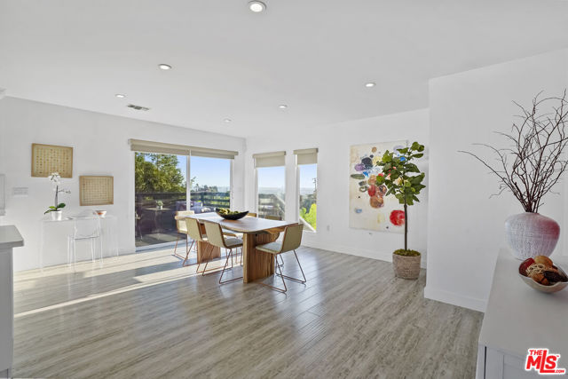 5549 Onacrest Drive, Los Angeles CA: https://media.crmls.org/mediaz/f2ed0ea6-803b-452f-9ad4-6d4351ce3943.jpg