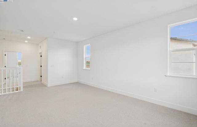 373 E Gobind Blvd, Mountain House CA: https://media.crmls.org/mediaz/f2ed56c4-9623-4e2d-81fe-2229591a2d8b.jpg