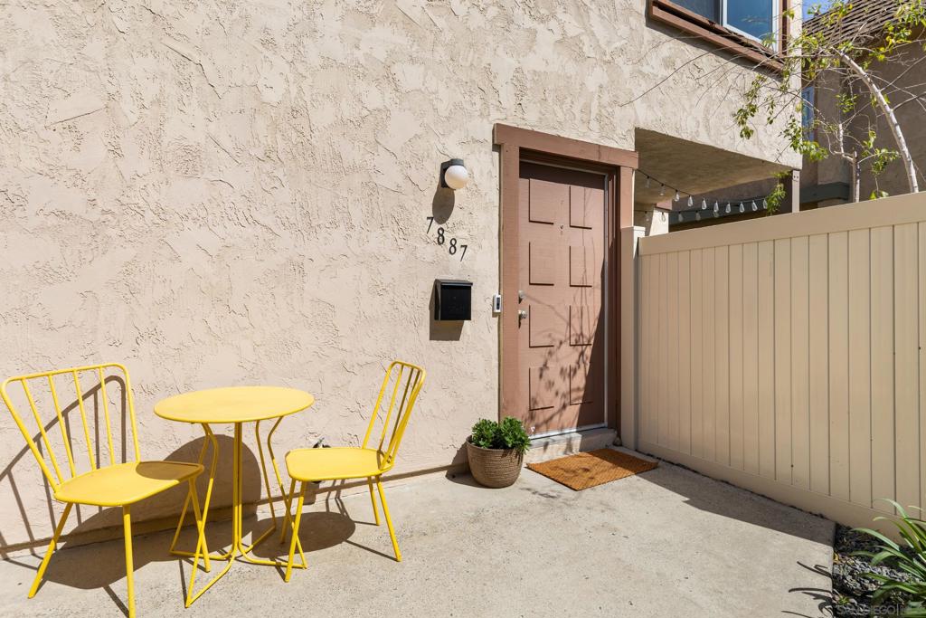 7887 Nightingale Way - photo 4