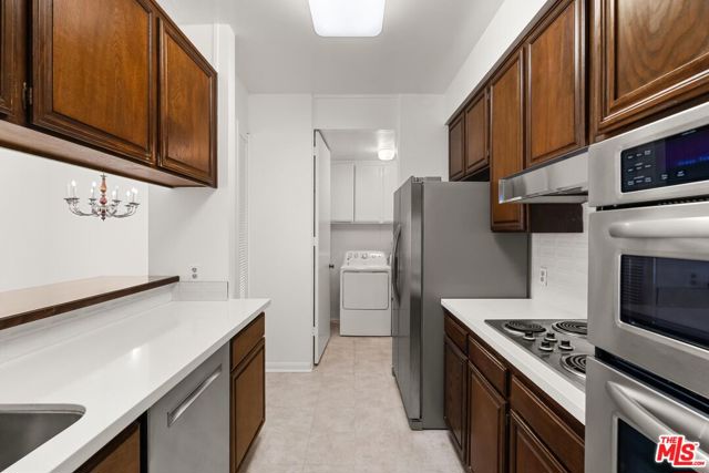 515 Ocean Avenue, 503S photo 8