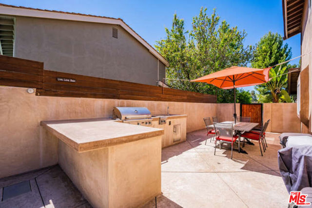 5402 CEDARHAVEN Drive, Agoura Hills CA: https://media.crmls.org/mediaz/f2ed9f78-6a98-44a0-a23d-3ae61438fa65.jpg