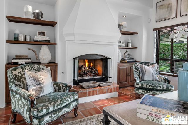 1360 E Tachevah Drive, Palm Springs CA: https://media.crmls.org/mediaz/f2edcb17-c430-4336-b669-6202d9445695.jpg
