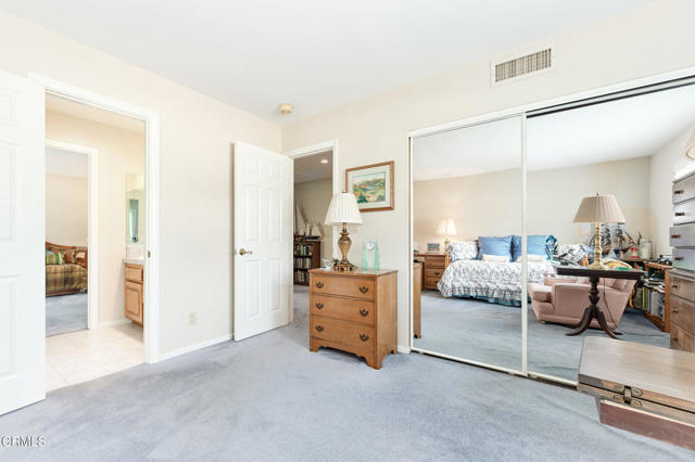 11616 E Las Posas Road, Camarillo CA: https://media.crmls.org/mediaz/f2edee3c-100d-4d3e-8165-0c1d811deef6.jpg