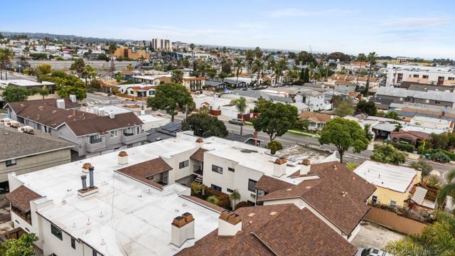 4415 38Th St, San Diego CA: https://media.crmls.org/mediaz/f2ee98ce-3458-438f-aca6-8680c9568e94.jpg