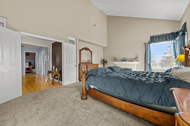 151 Tierra Del Sol, Hollister CA: https://media.crmls.org/mediaz/f2ef1e3f-e9ef-4d51-8265-bf06d9fef4b0.jpg