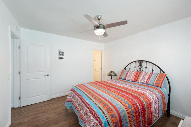 1460 Seacoast Drive, Imperial Beach CA: https://media.crmls.org/mediaz/f2efc924-e4f8-49f5-83a3-a21c26e229f9.jpg