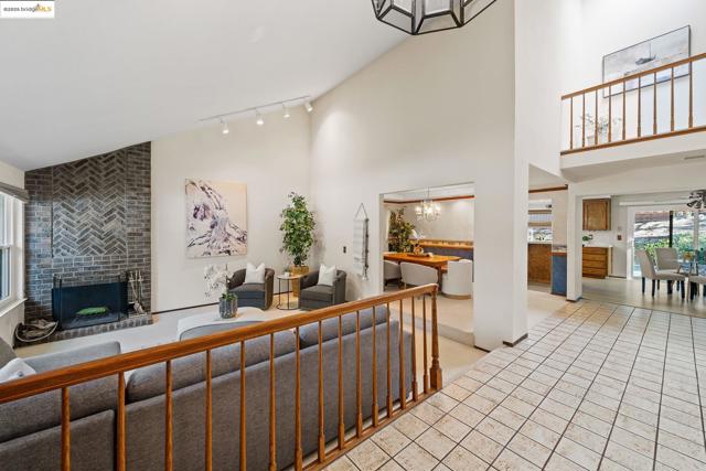 Image 6 of 60 For 921 Rock Canyon Cir