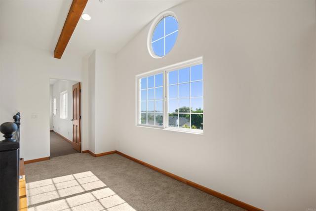 2320 Ivy Road, Oceanside CA: https://media.crmls.org/mediaz/f2f068d6-3f10-4cb4-8bed-32080a741685.jpg