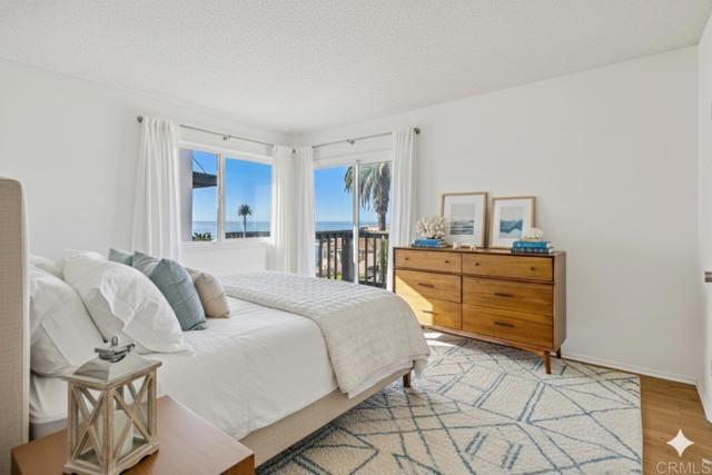 Detail Gallery Image 28 of 45 For 201 4th St a & B,  Encinitas,  CA 92024 - 5 Beds | 3/1 Baths